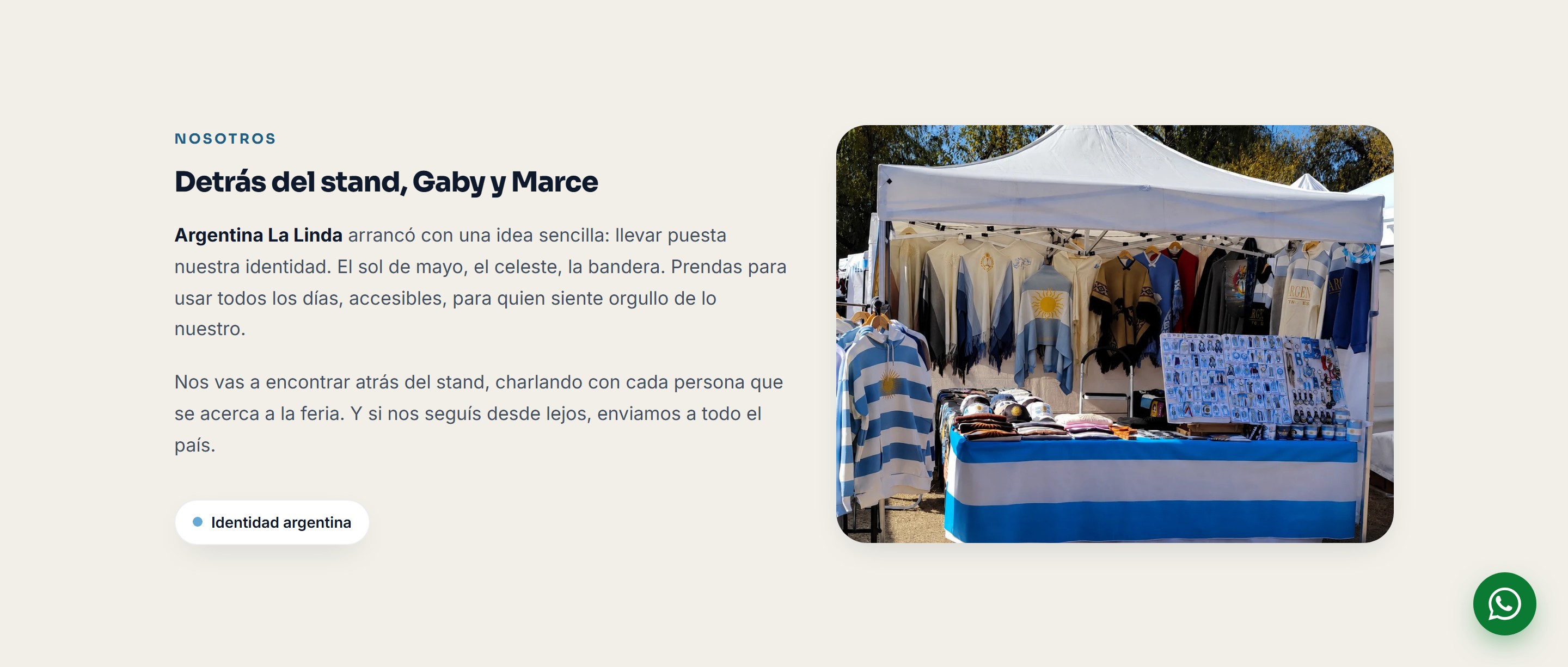 Sección del sitio que cuenta la historia de la marca, con la foto del stand en la feria